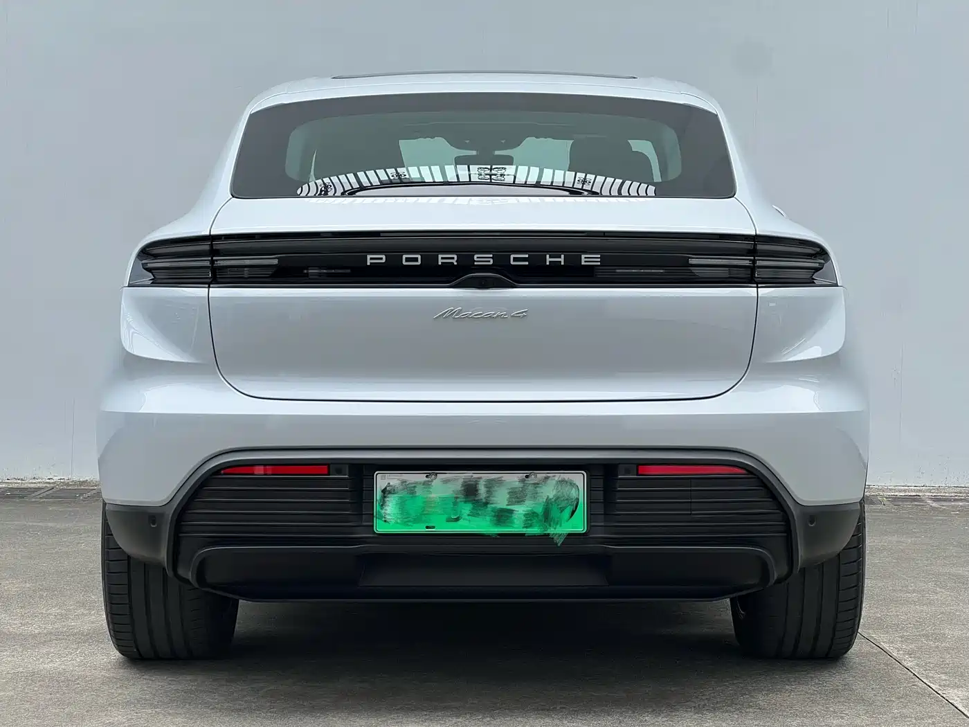 PORSCHE MACAN NEW ENERGY
