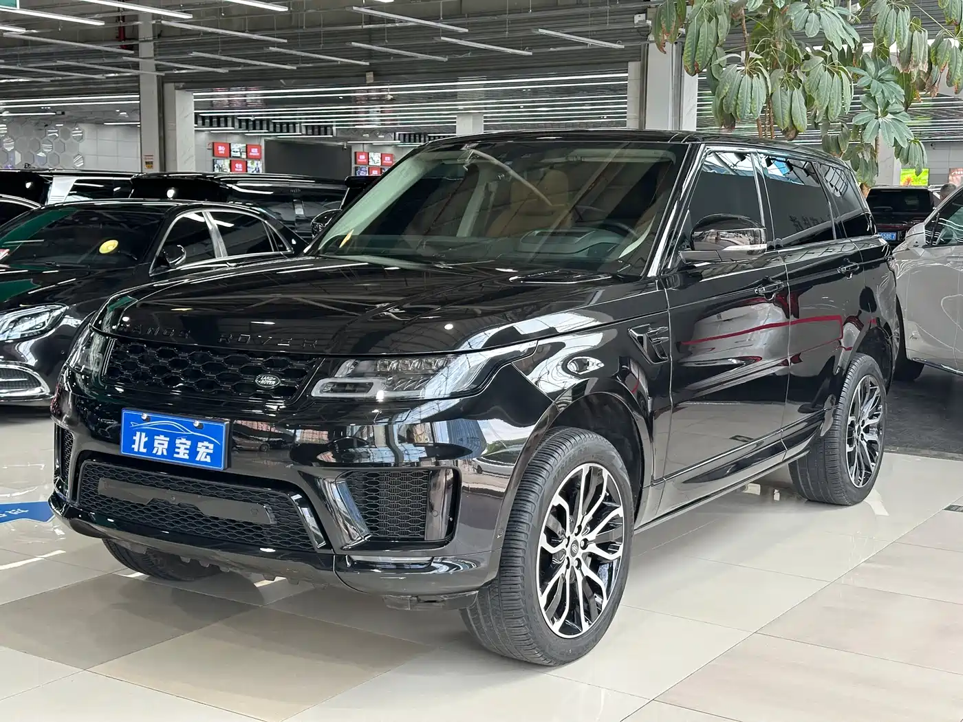 Land Rover Range Rover Sport 2021 3.0 L6 Gloss Black Edition