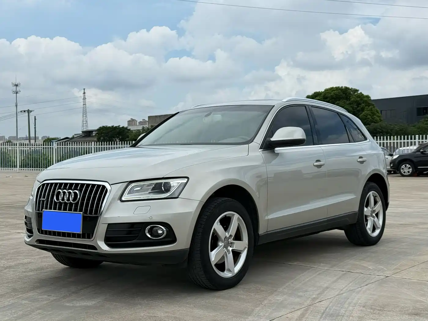 Фото 2 - Audi Q5