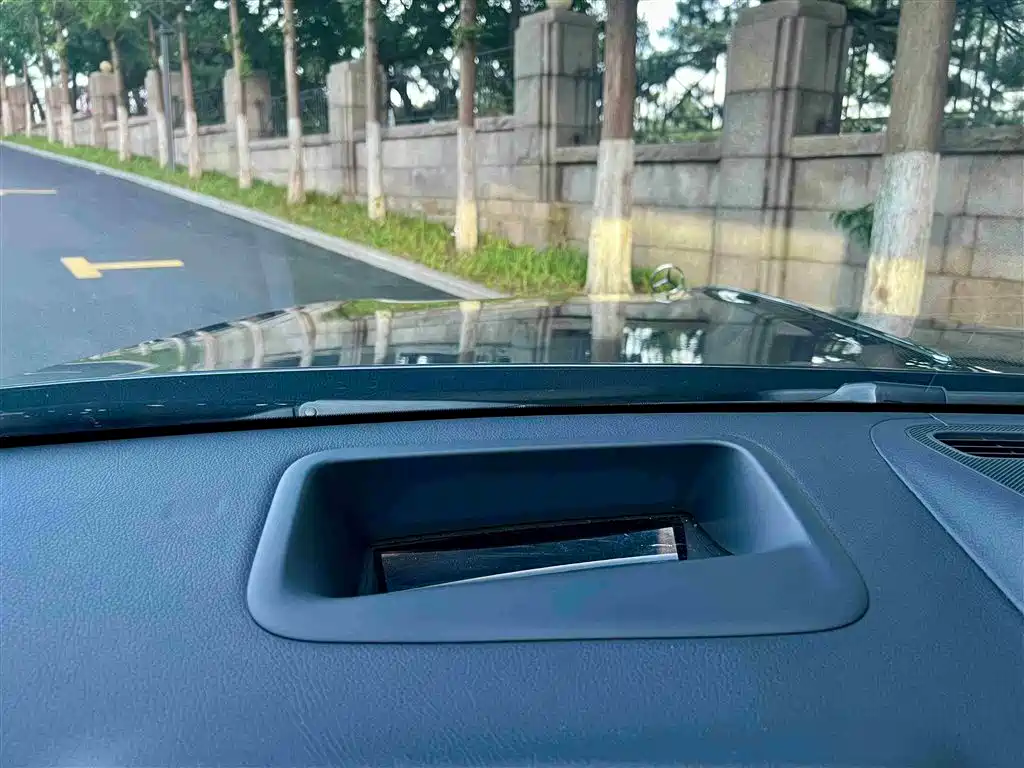 MERCEDES-BENZ MAYBACH S CLASS