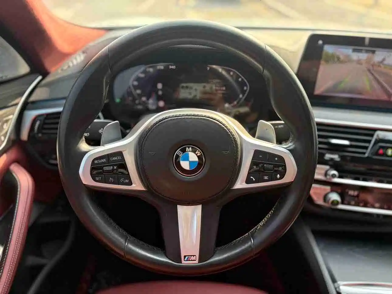 Фото 18 - BMW 5 Series
