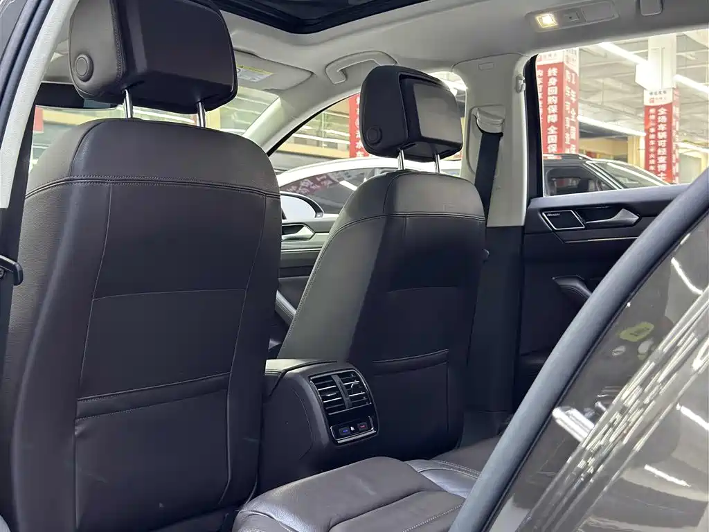 Volkswagen Weilan 2017 380TSI 4WD Explorer Edition фото 11