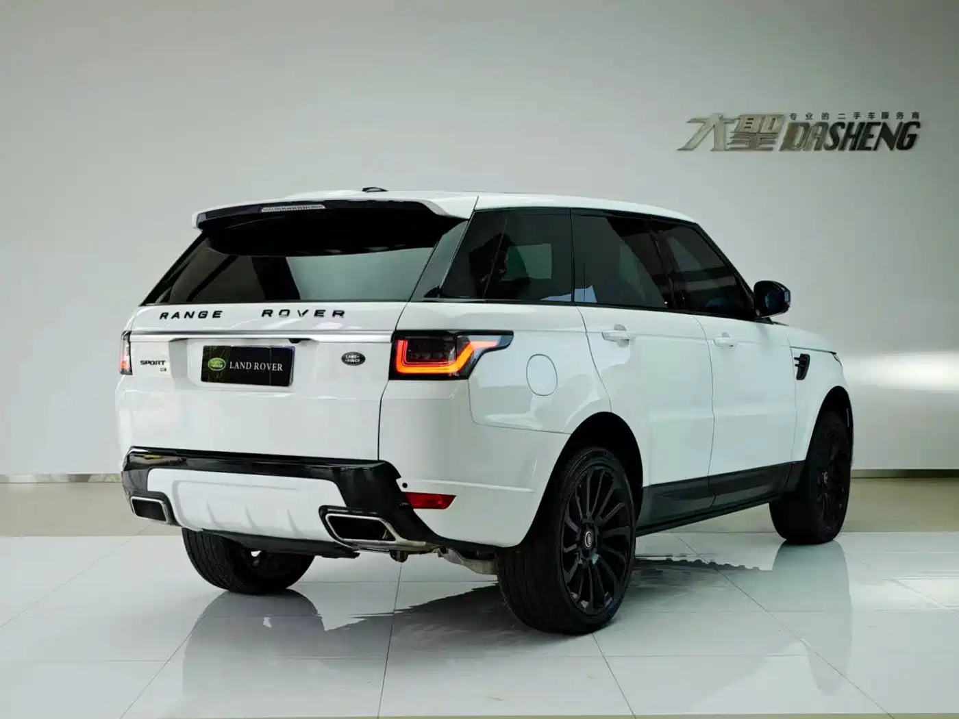 Land Rover Range Rover Sport 2014 3.0 SC V6 HSE фото 5