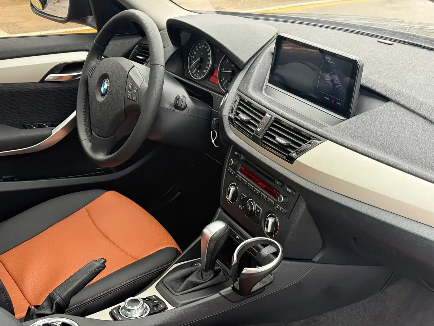 BMW X1 2013 2013 sDrive18i Fashion