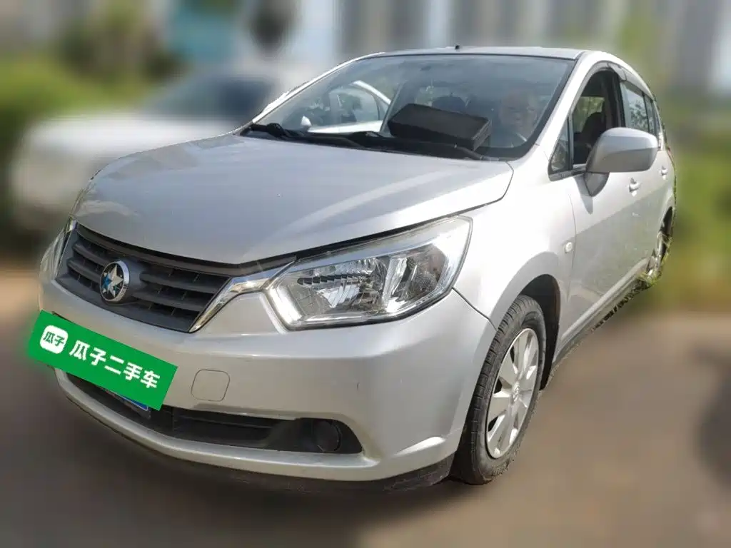 Venucia R50 2015 2013 1.6L Manual Fashion