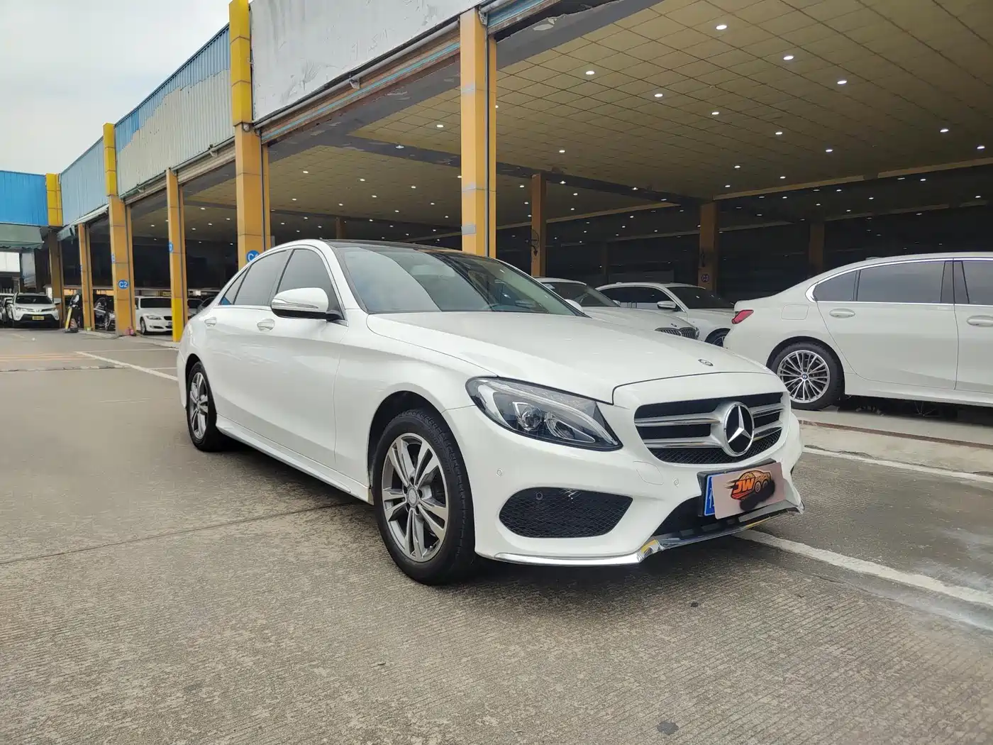 Mercedes-Benz C-Class 2015 Facelift C 200 L Sport фото 3