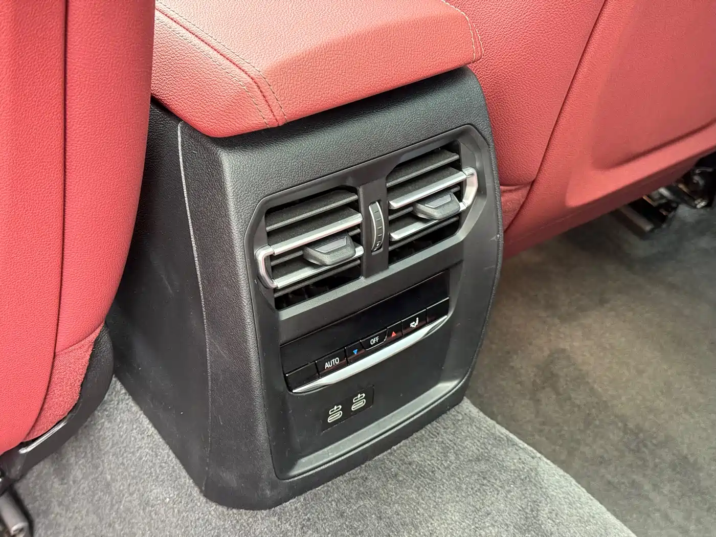 BMW 3 Series 2024 325Li M Sport Package фото 18