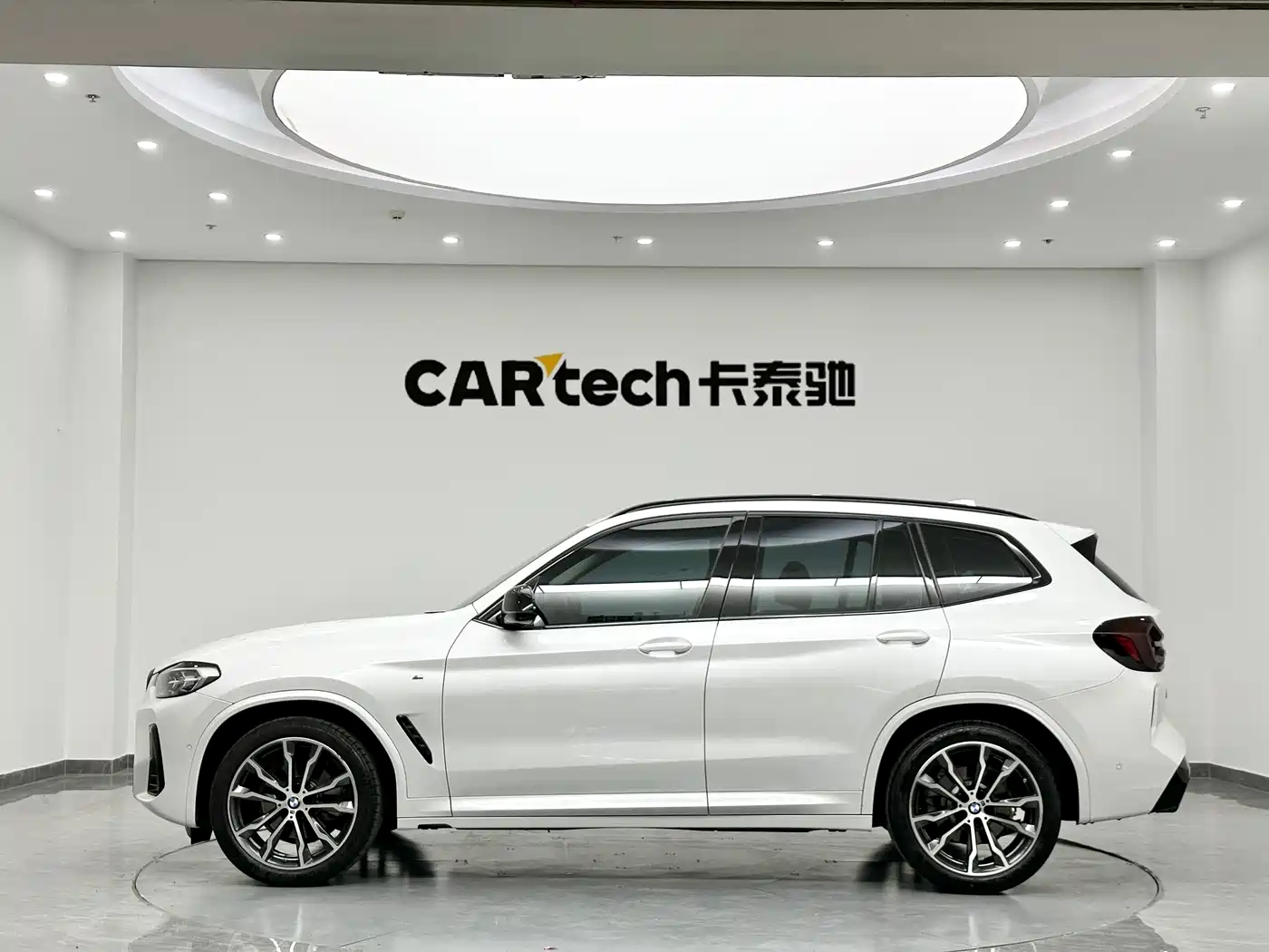 BMW X3 2023 xDrive30i Leading M Night Package фото 5