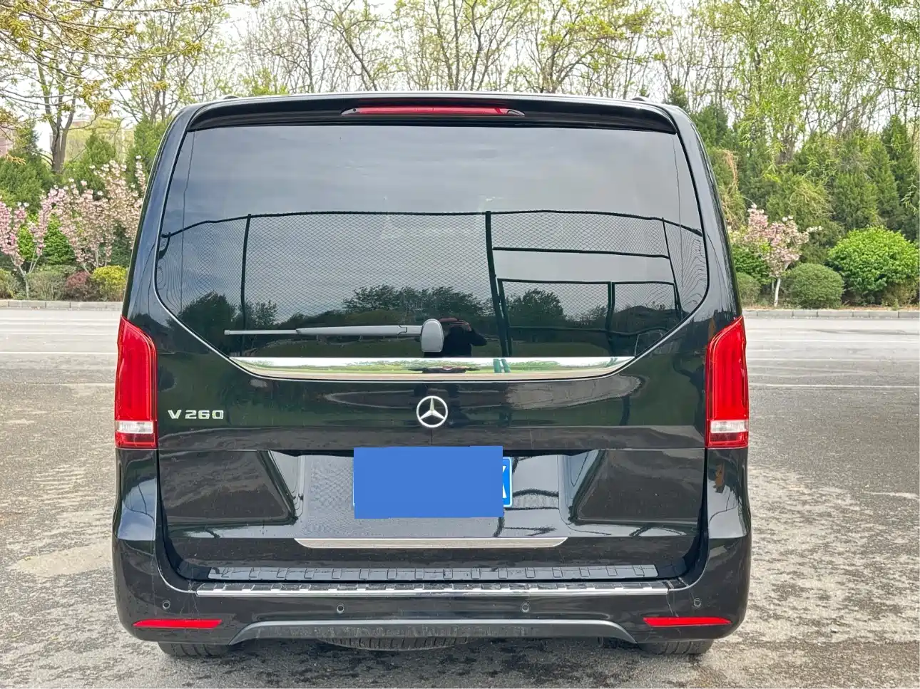 MERCEDES-BENZ V-CLASS