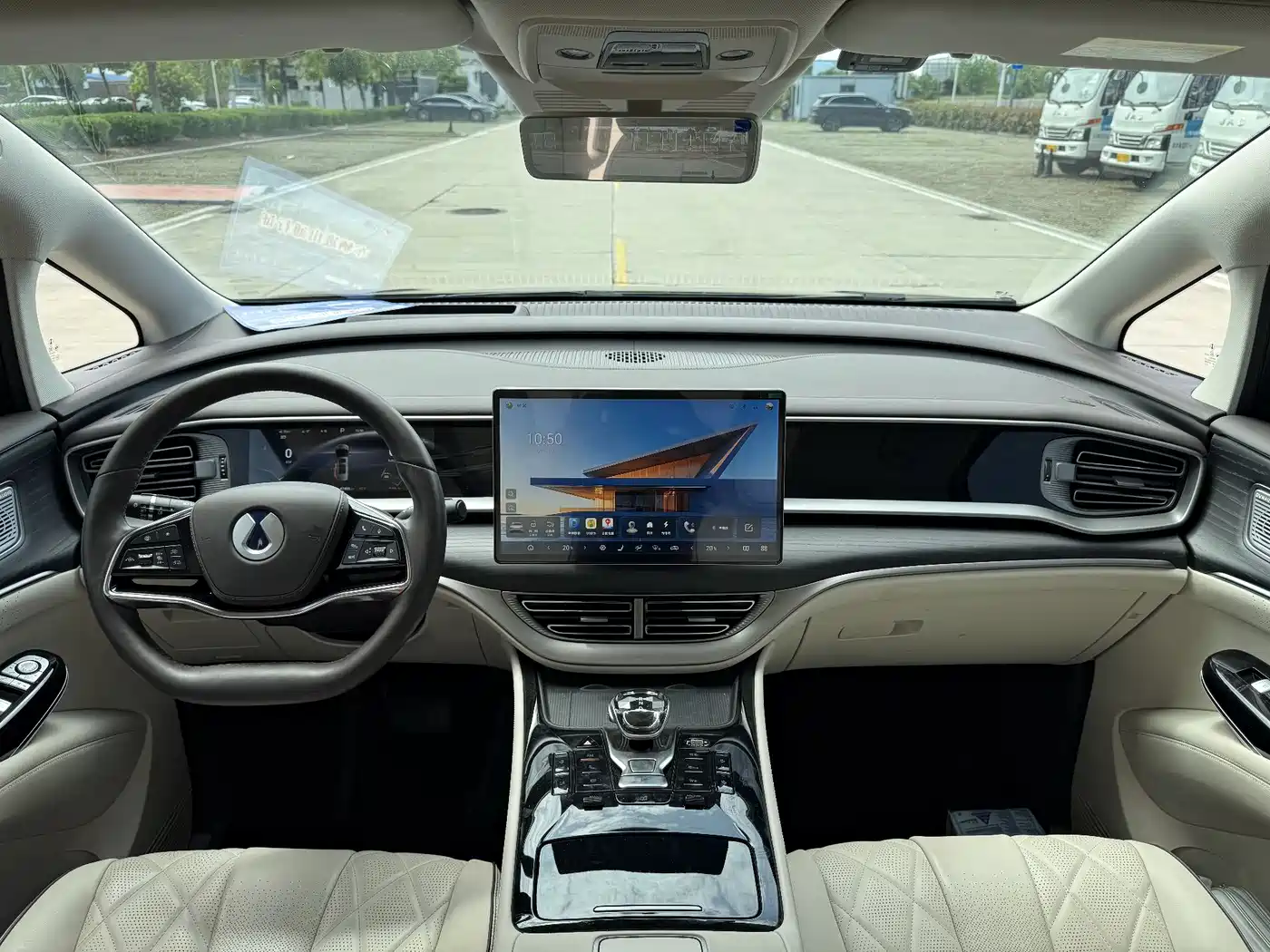 Denza D9 2024 DM-i 980 AWD Prestige фото 10