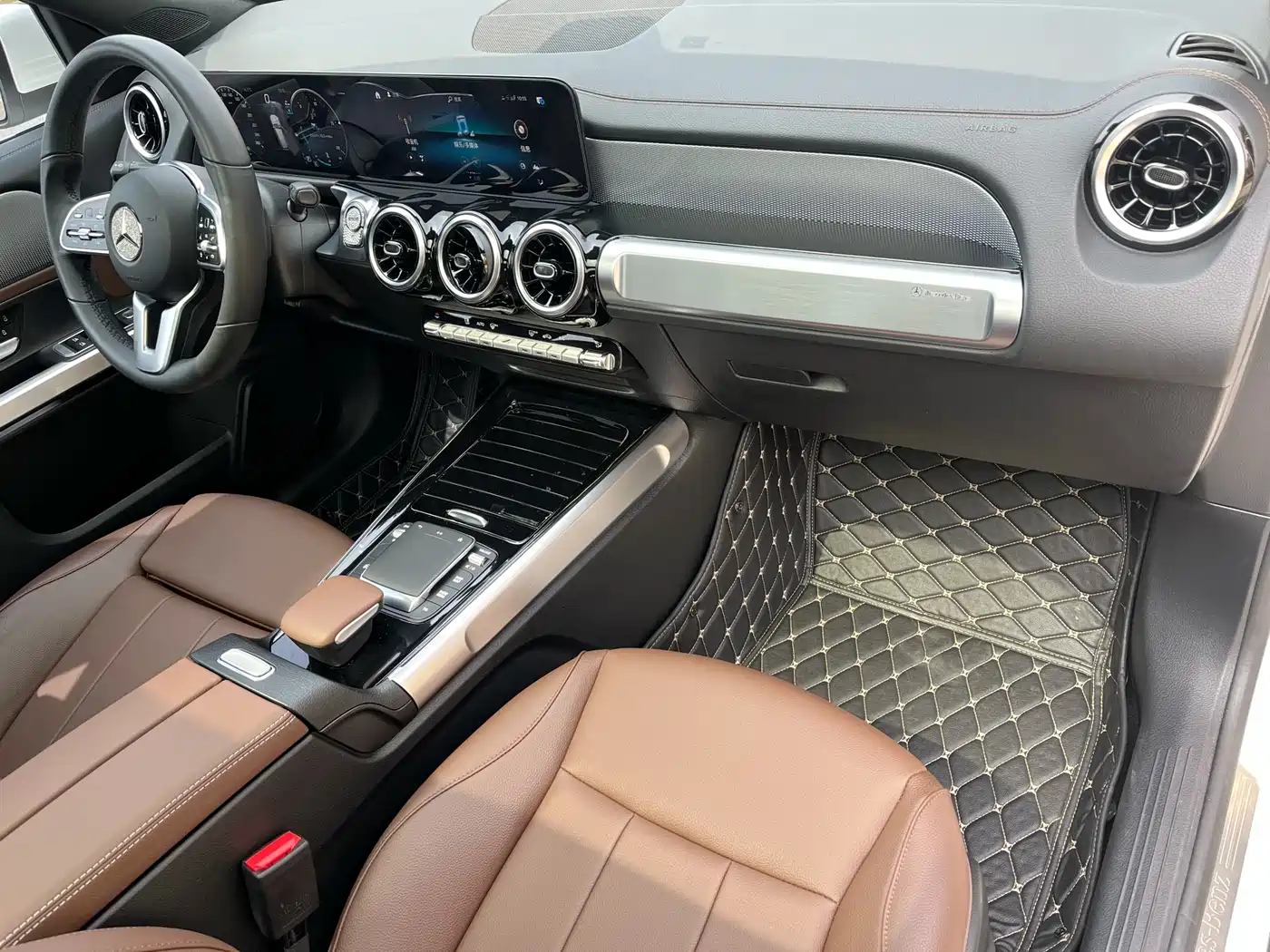 Mercedes-Benz GLB 2023 GLB 200 Dynamic фото 11