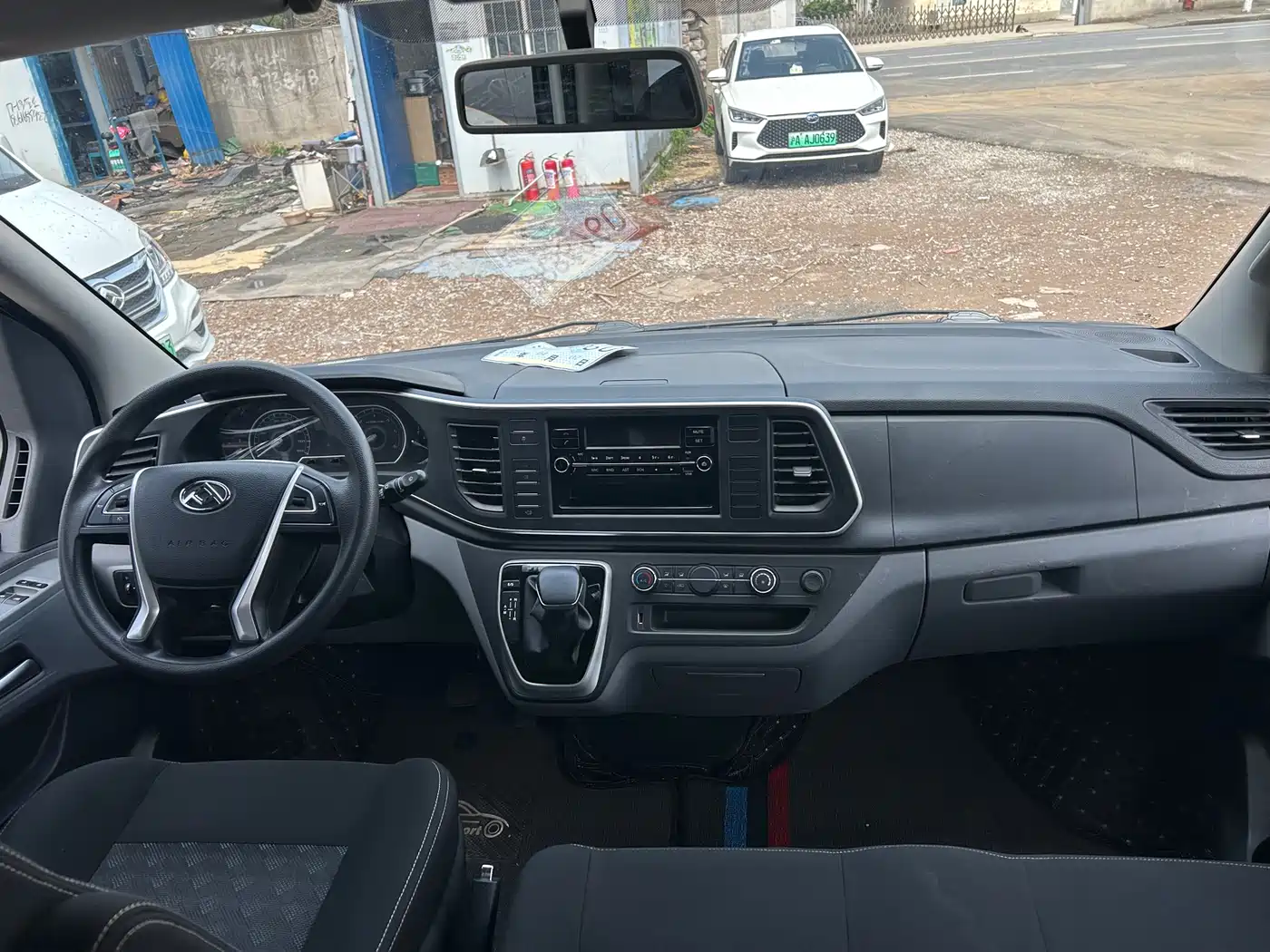 SAIC MAXUS XINTU V80