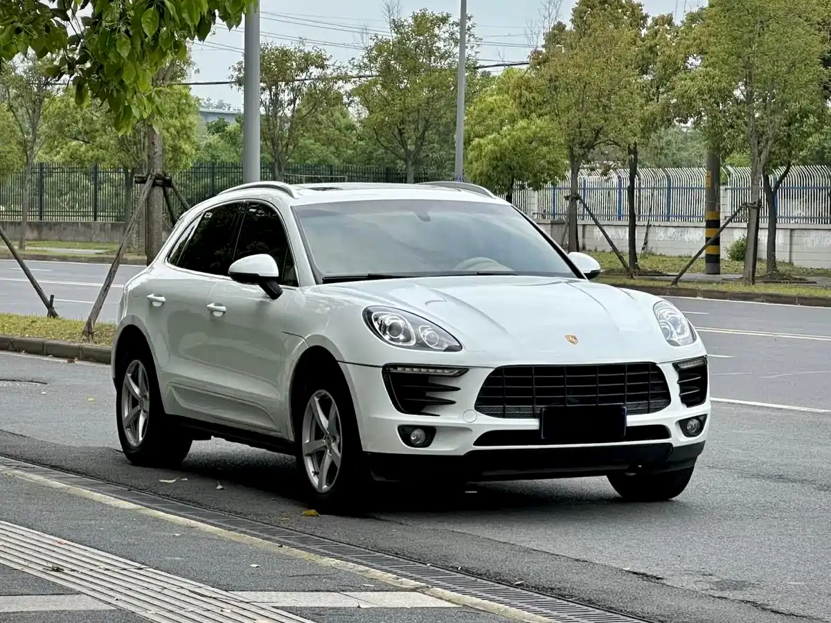 Porsche Macan 2014 Macan 2.0T фото 5