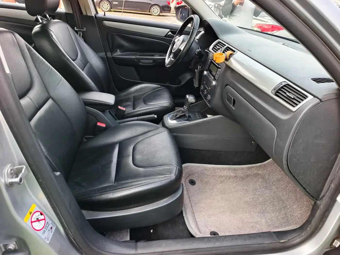 Volkswagen Bora 2012 1.4T Automatic Luxury фото 7