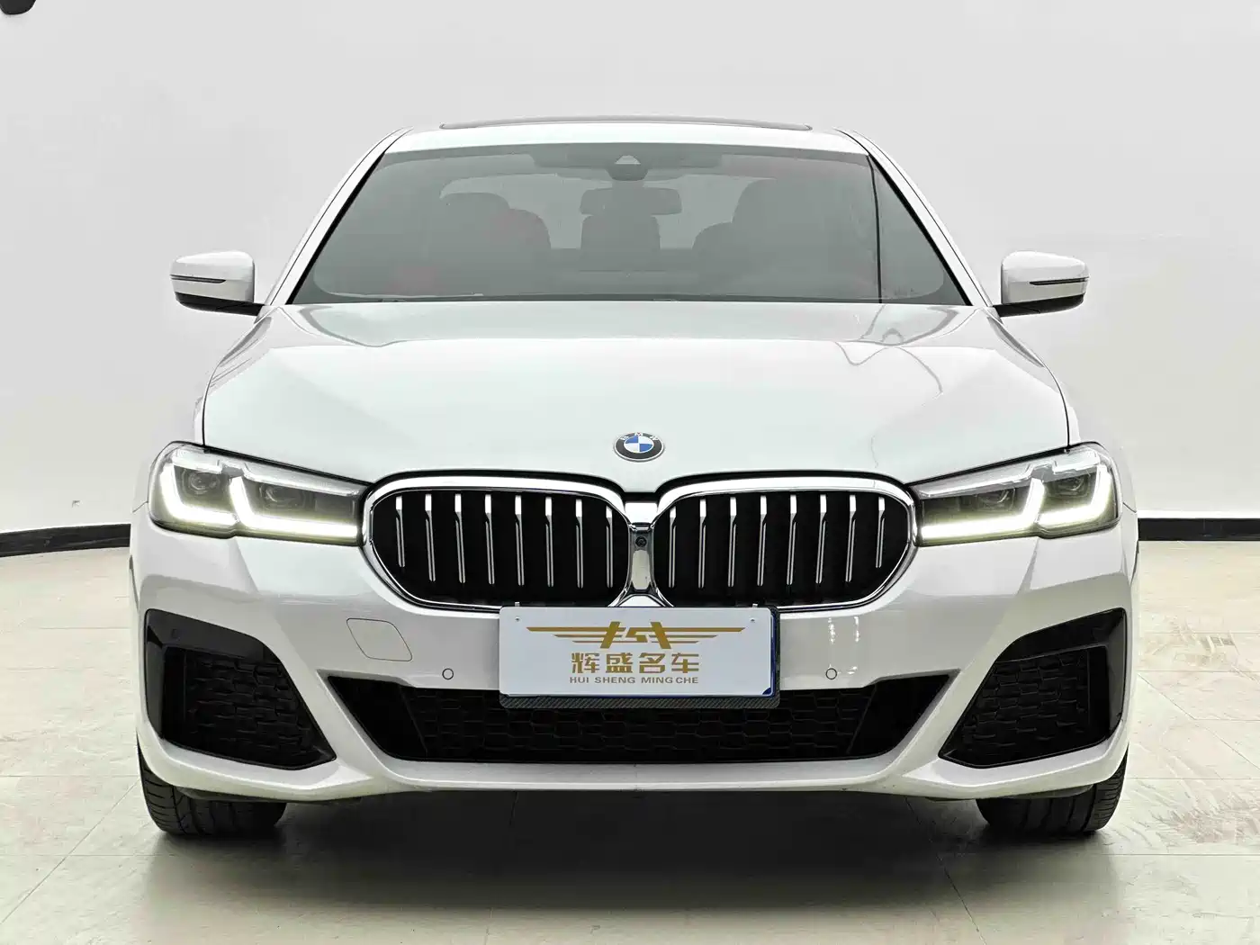 BMW 5 Series 2023 530Li Premium M Sport Package фото 2