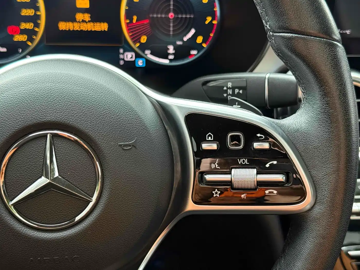 Mercedes-Benz GLC 2020 Facelift GLC 260 L 4MATIC Dynamic фото 14