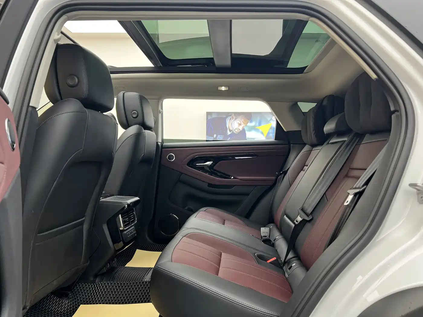 Land Rover Range Rover Evoque 2026 2026 Range Rover Evoque L SE