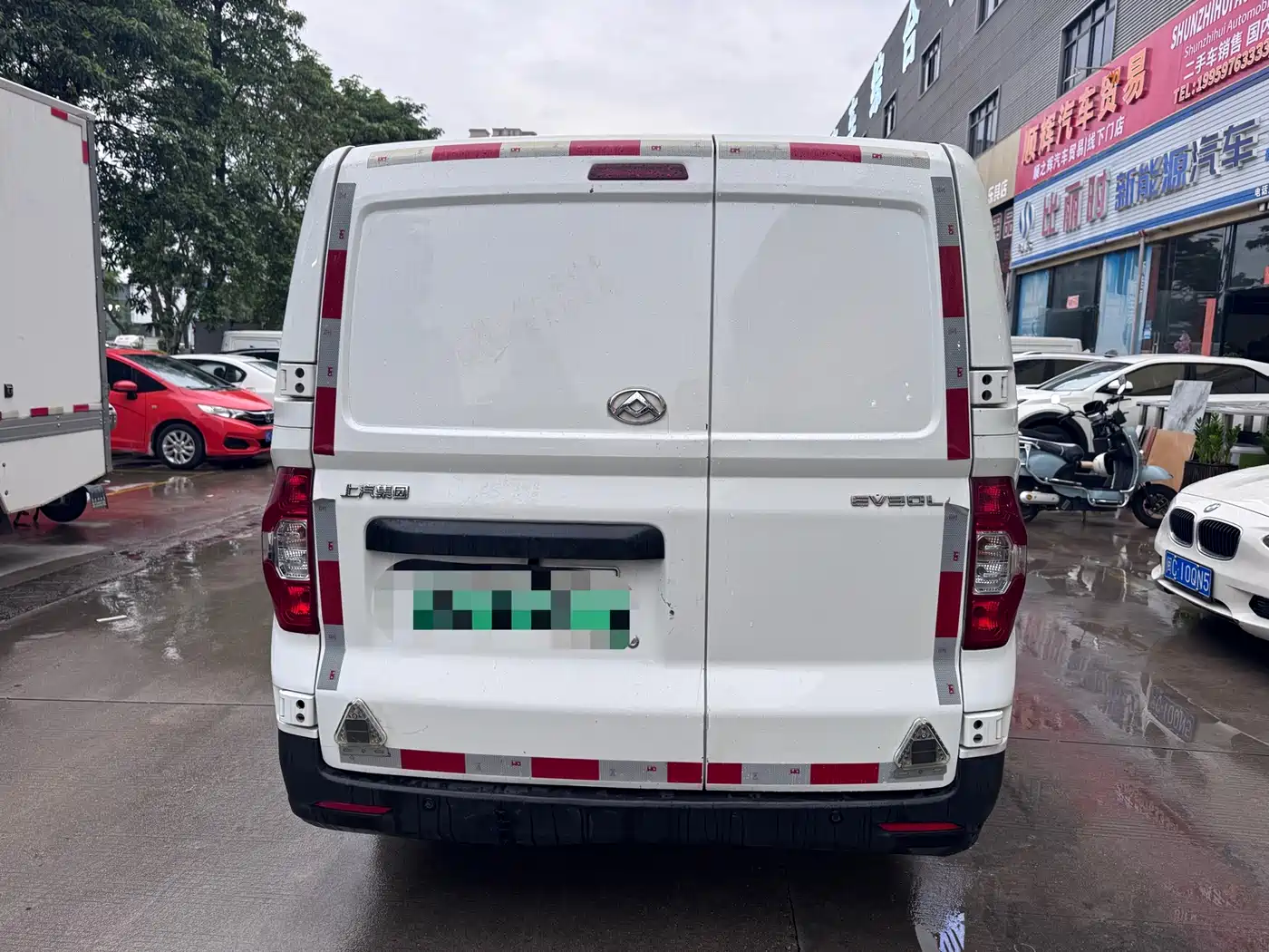 SAIC Maxus Maxus EV30 2023 Pure Electric Intelligent Logistics Expert Long Wheelbase CATL фото 5