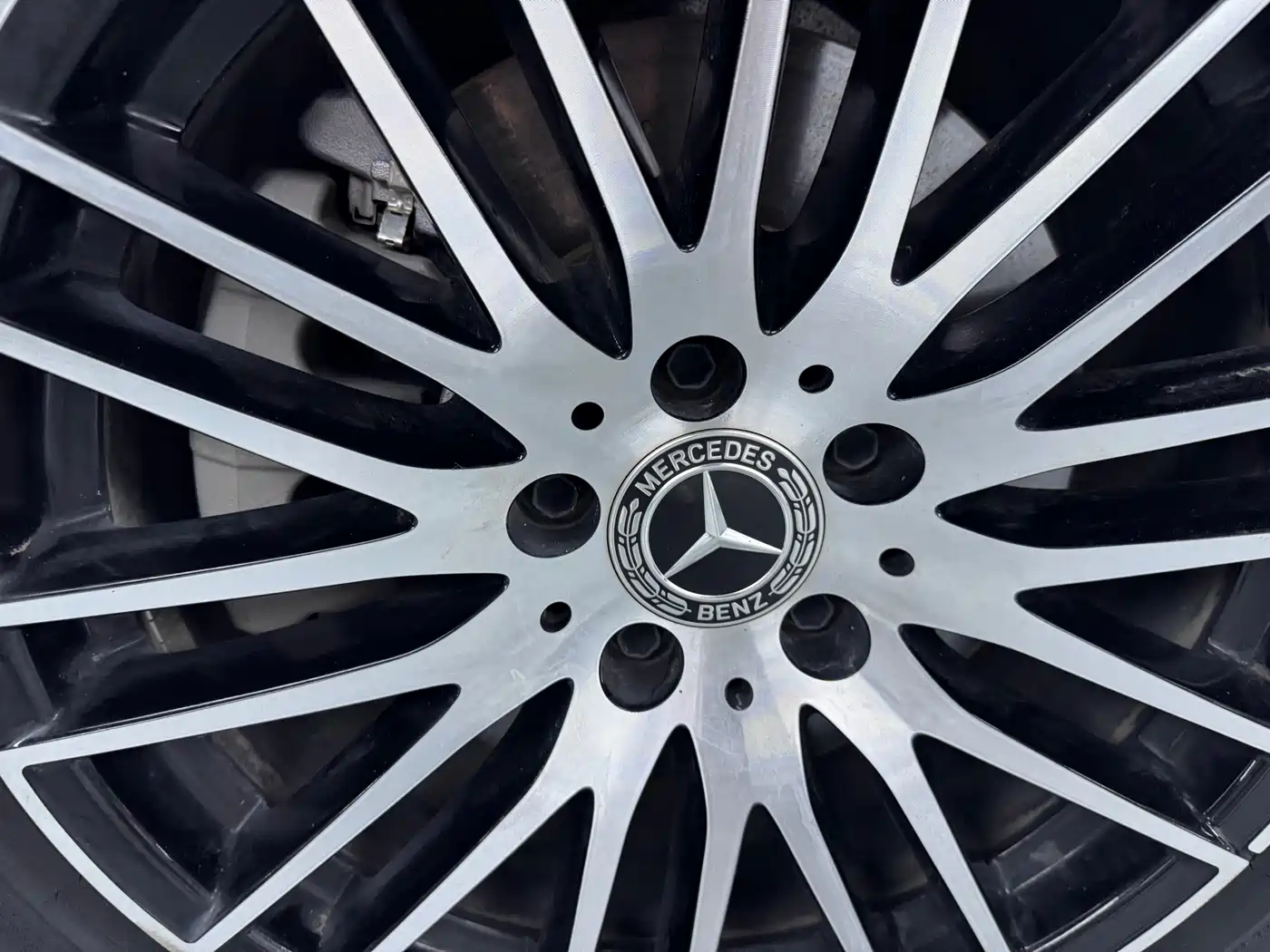Mercedes-Benz C-Class 2024 C 260 L Sport фото 23