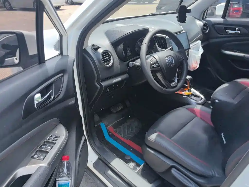 Changan CS15 2017 2016 1.5L Automatic Fashion