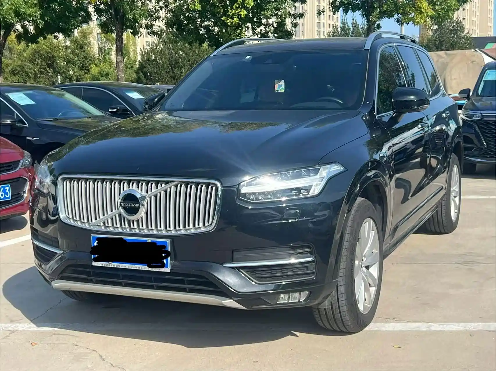 صورة 1 - Volvo XC90