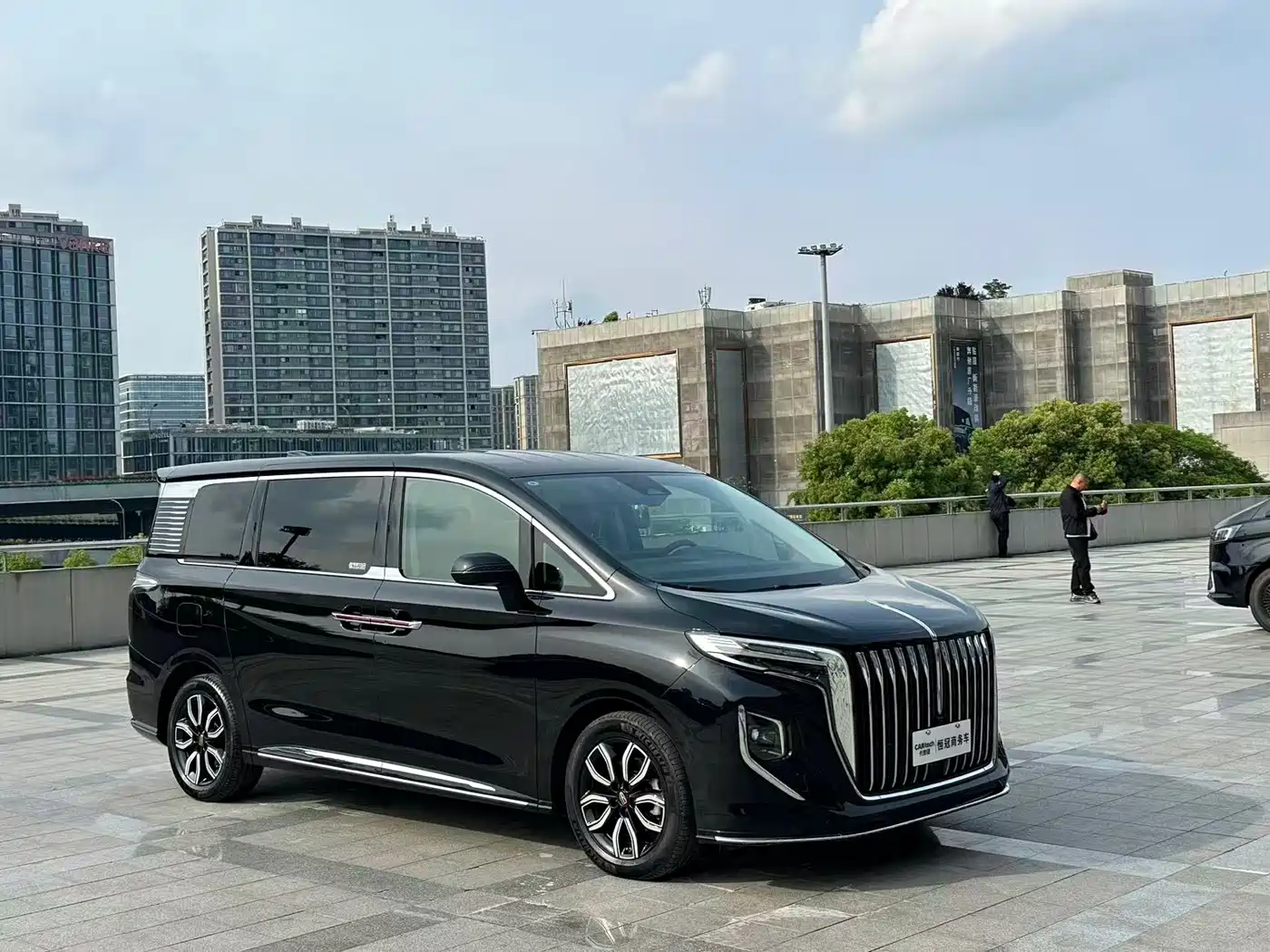 Hongqi HQ9 2023 2.0T Smart Connect Flagship фото 3