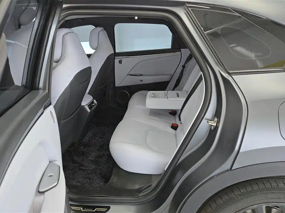 ARCFOX EXTREME FOX POLAR FOX ALPHA T5