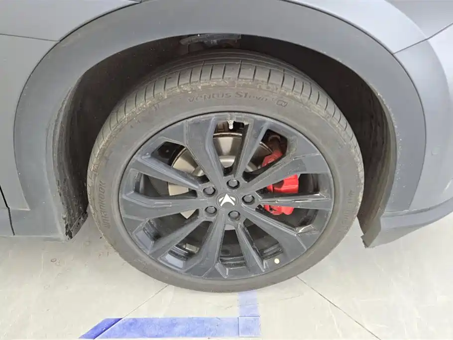 ARCFOX EXTREME FOX POLAR FOX ALPHA T5