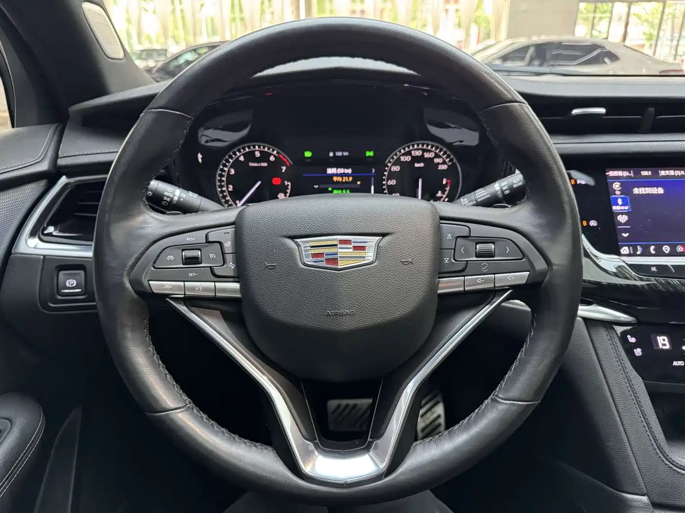 Cadillac XT6 2022 2.0T 6-Seater 4WD Luxury Edition фото 14