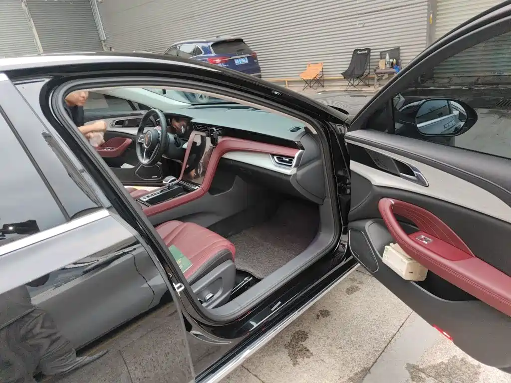 Hongqi H5 PHEV 2025 2025 130 Super Hybrid Edition