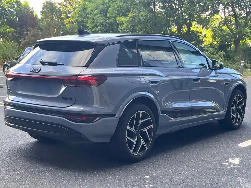 Audi Q6L e-tron 2026 2025 Model Pioneer Edition