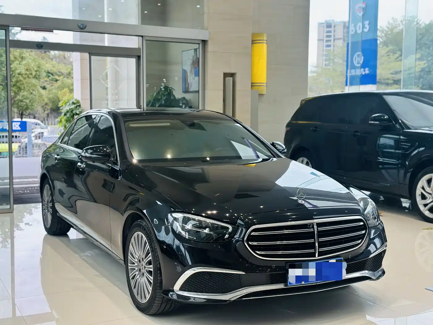 Mercedes-Benz E-Class 2021 E 300 L Luxury фото 3