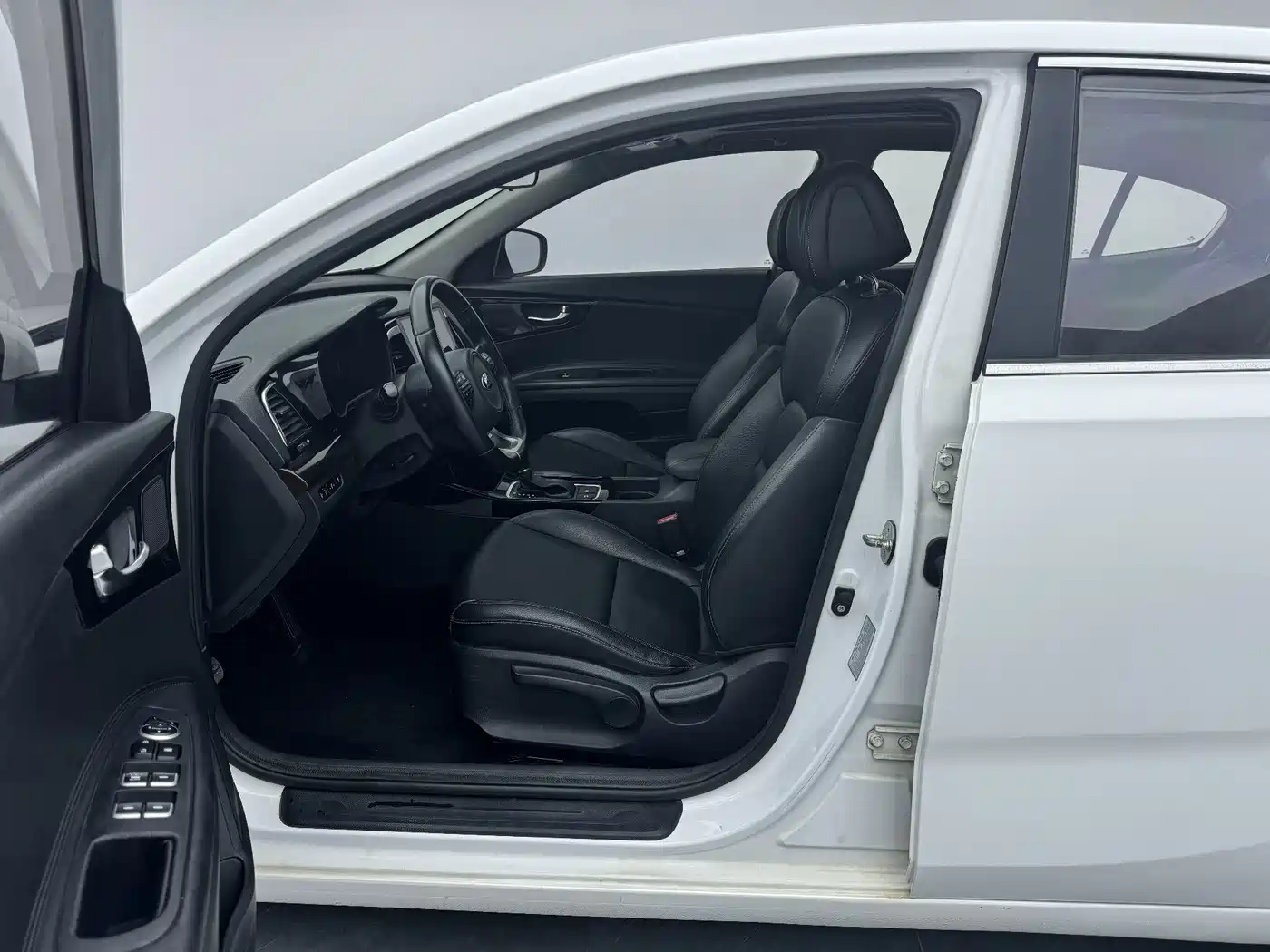 Kia K4 2016 2014 1.6T Automatic Turbo