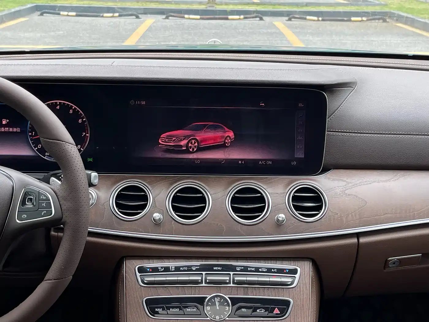 Mercedes-Benz E-Class 2018 E 200 L фото 20