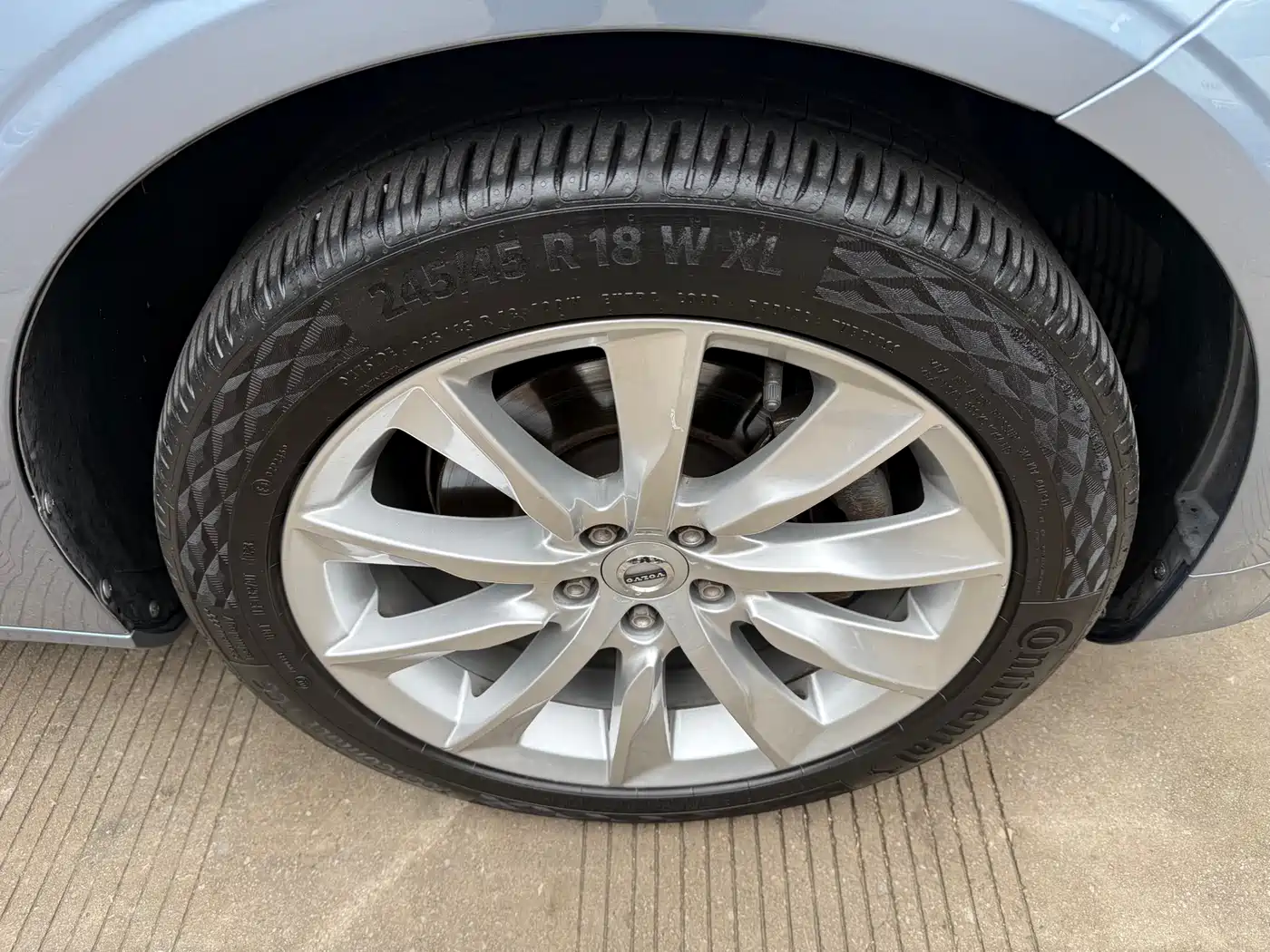 Фото 28 - Volvo S90