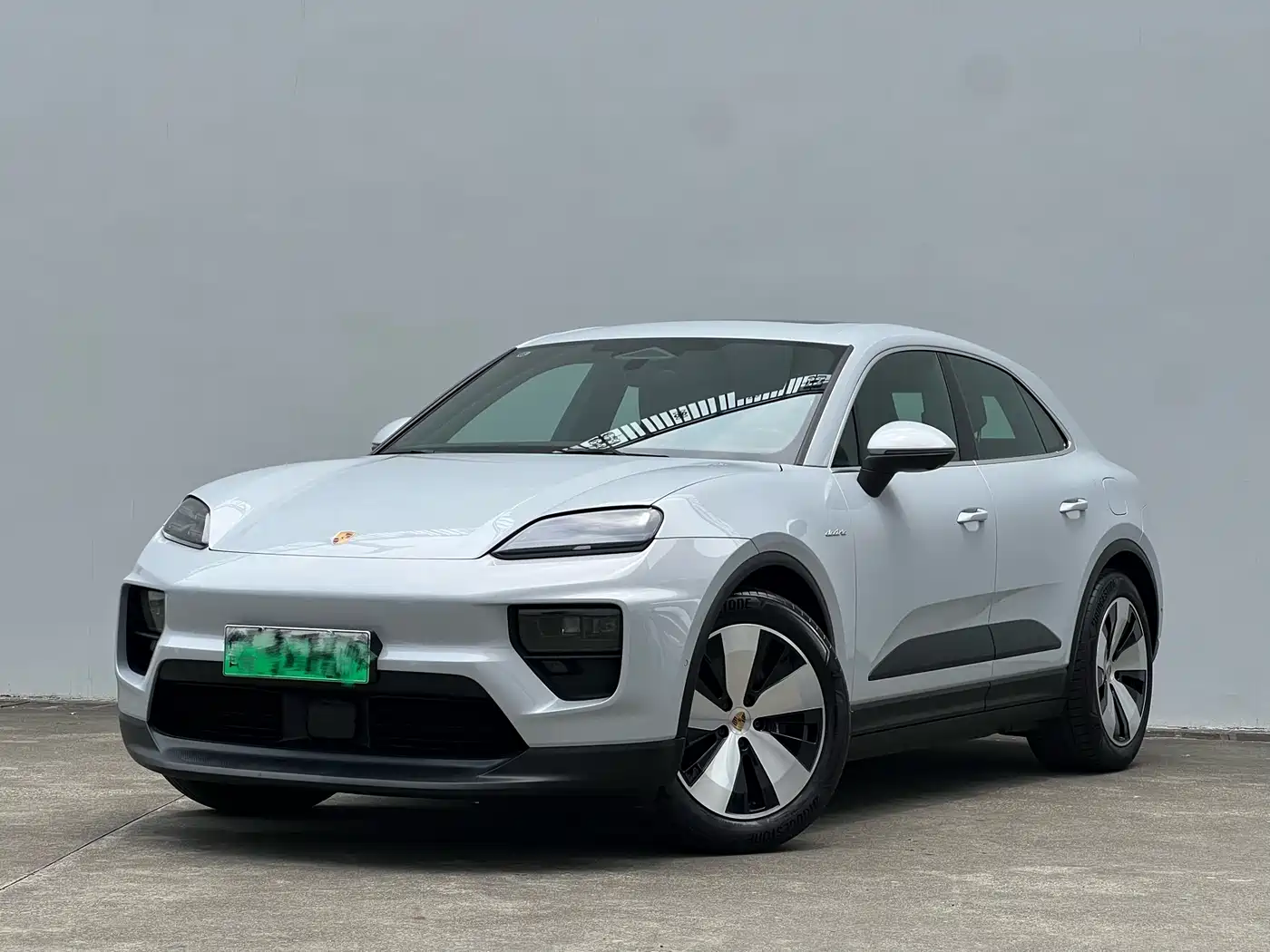 PORSCHE MACAN NEW ENERGY