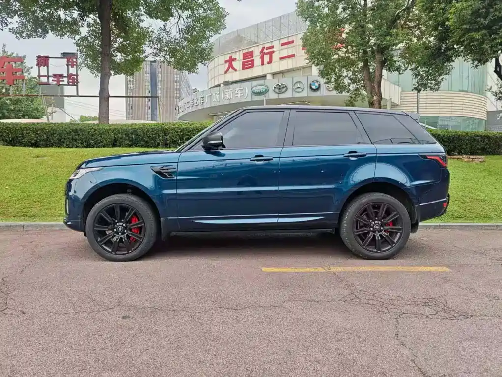 Photo 3 - Land Rover Range Rover Sport