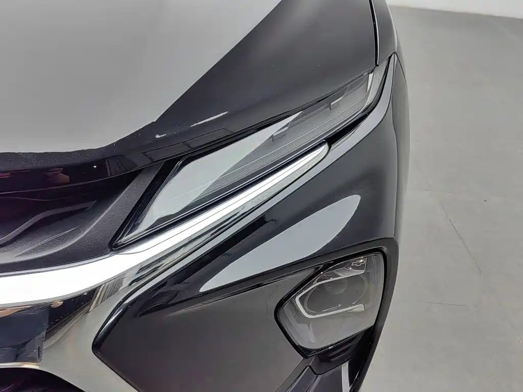 Chevrolet Trailblazer 2025 2023 Mild Hybrid 650T Model