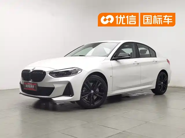 BMW 1 Series 2021 125i M Sport Black Night Edition — фото 1