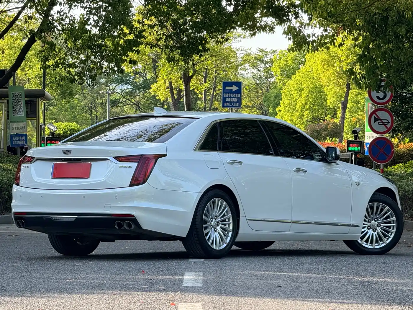 Cadillac CT6 2019 28T Luxury Model фото 3
