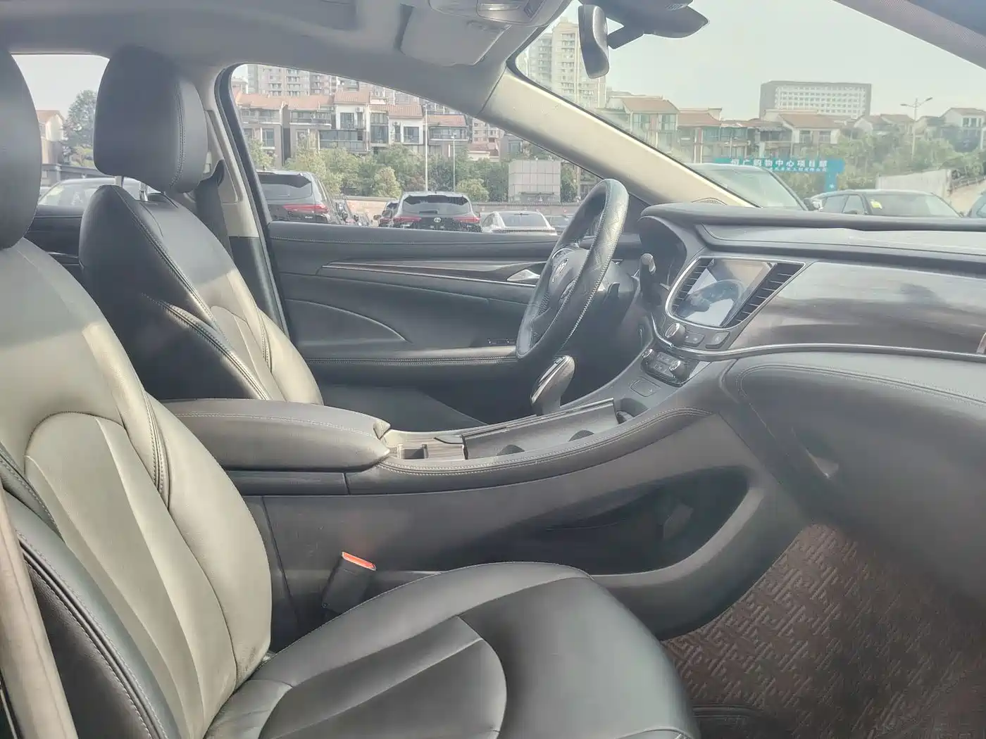 Фото 7 - Buick LaCrosse