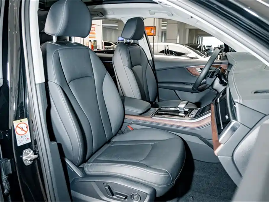 Audi Q7 2025 55 TFSI quattro S line Sport фото 19