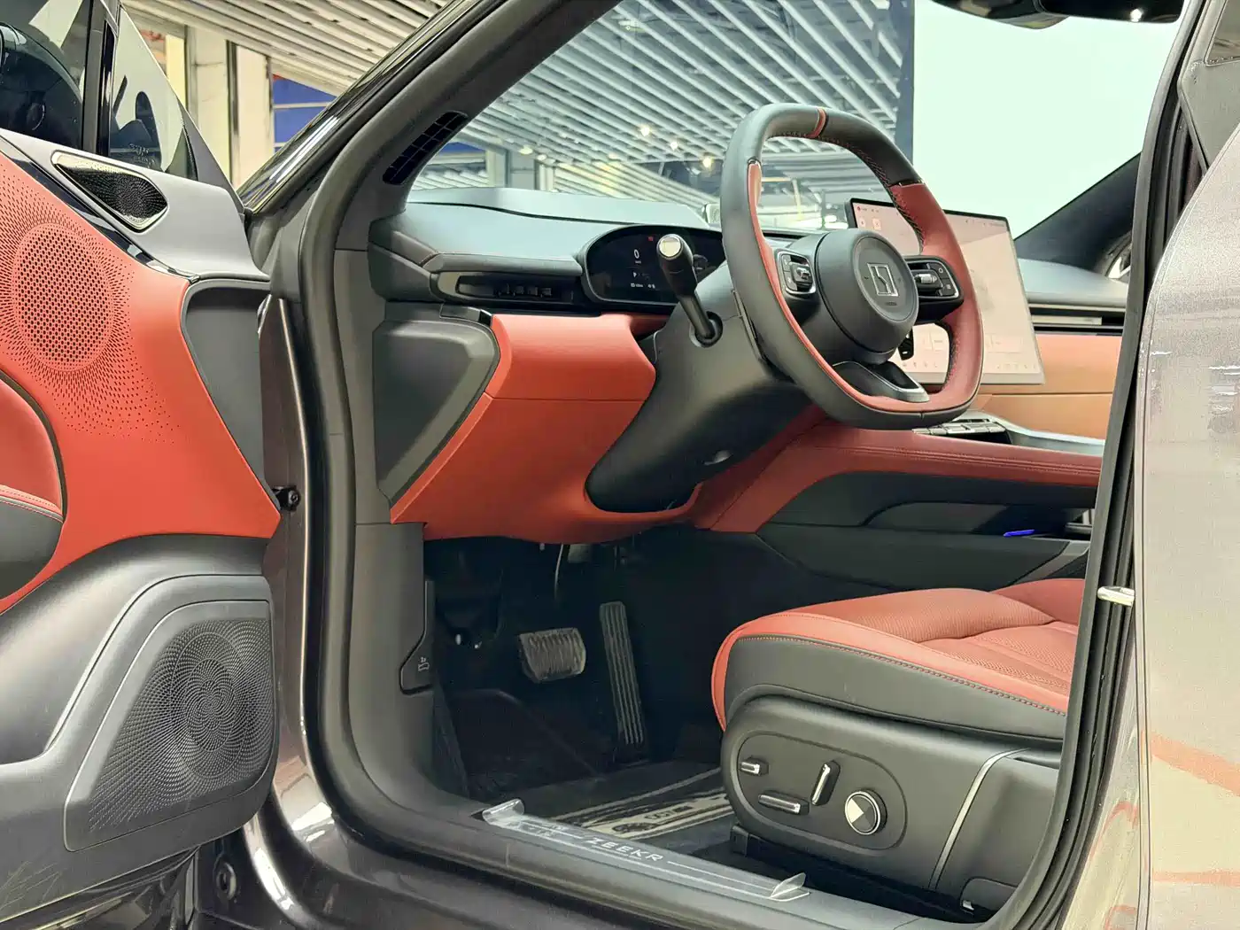 ZEEKR EXTREME KRYPTON 007GT