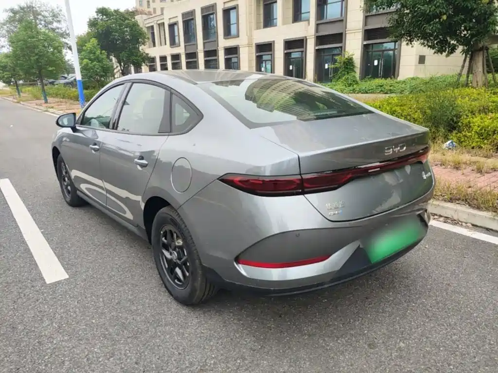 صورة 5 - BYD Qin PLUS