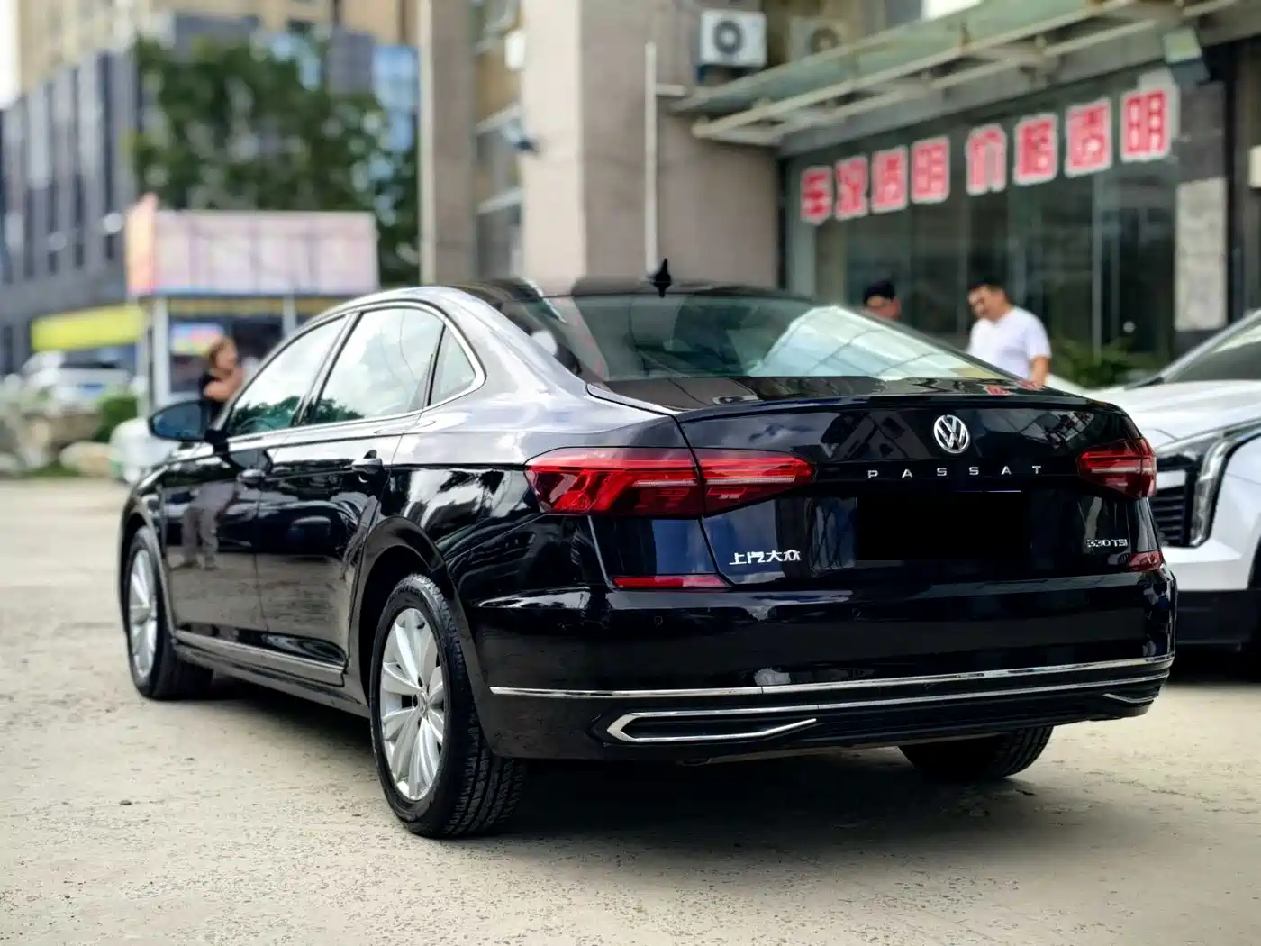 Фото 5 - Volkswagen Passat