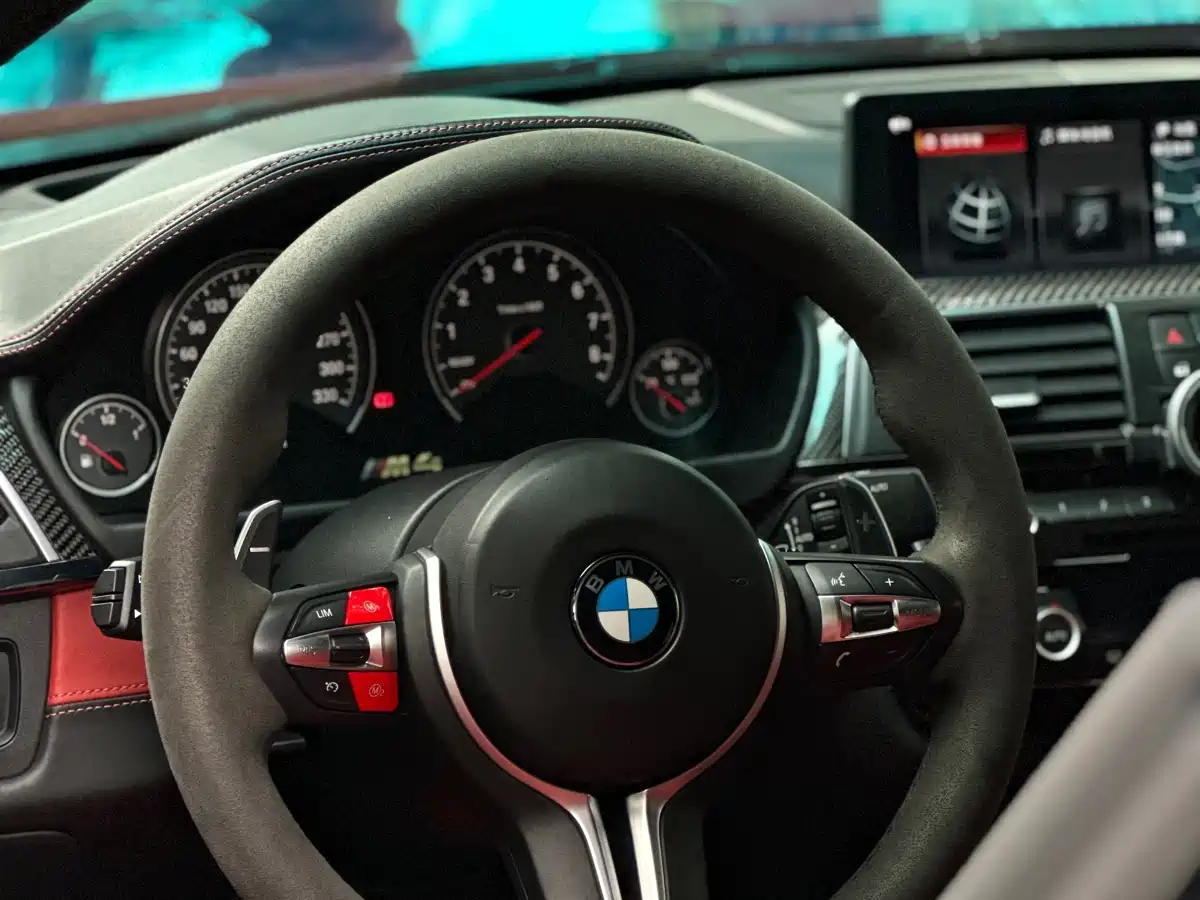 BMW M4 2018 M4 Convertible Coupe Fans Limited Edition фото 9