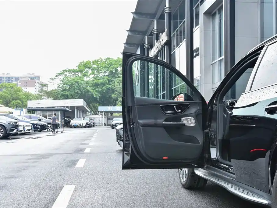 Mercedes-Benz GLC, миниатюра 8