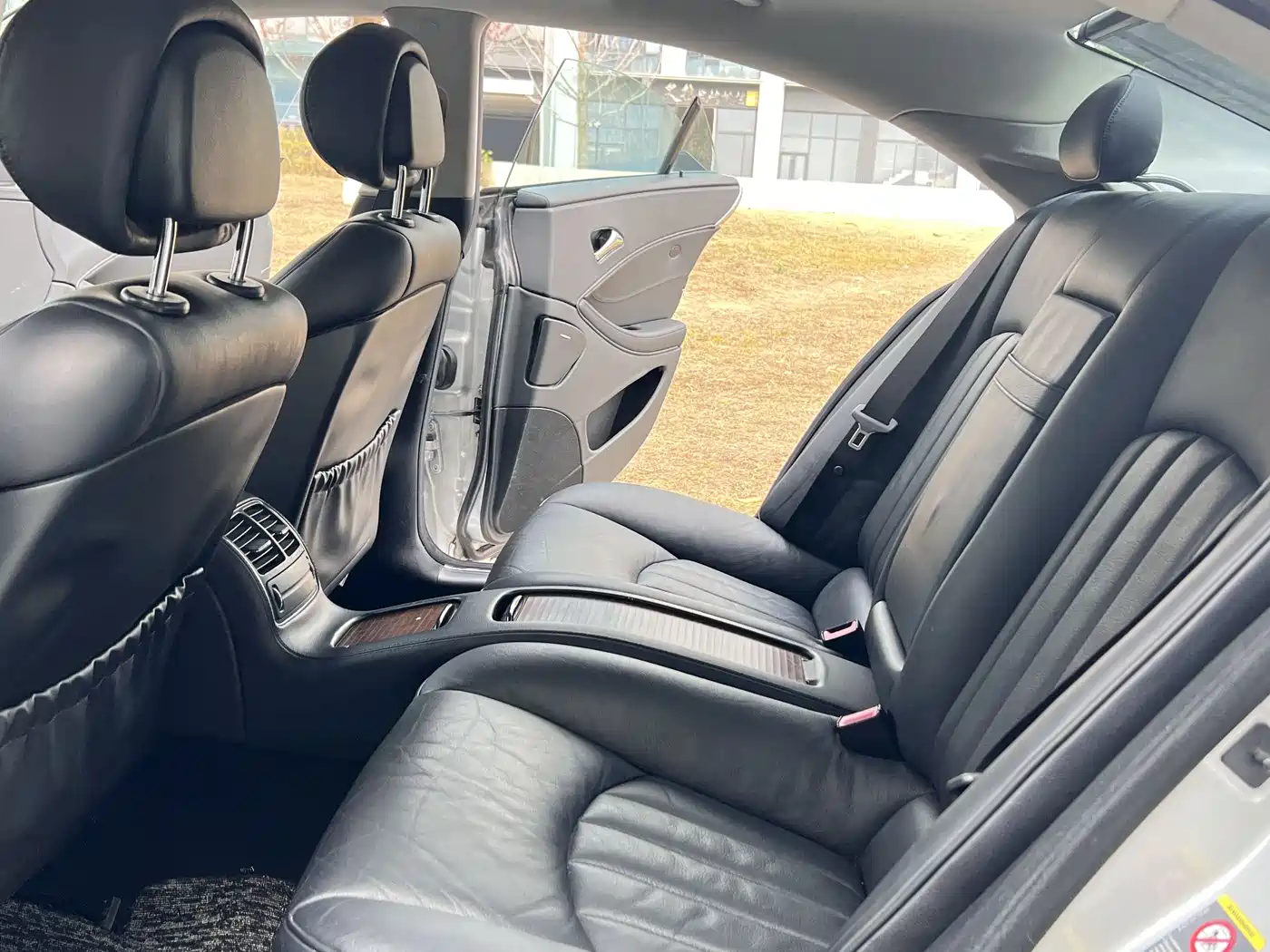 Mercedes-Benz CLS 2009 CLS 300 фото 10
