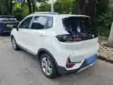 Фото 5 - Changan CS15