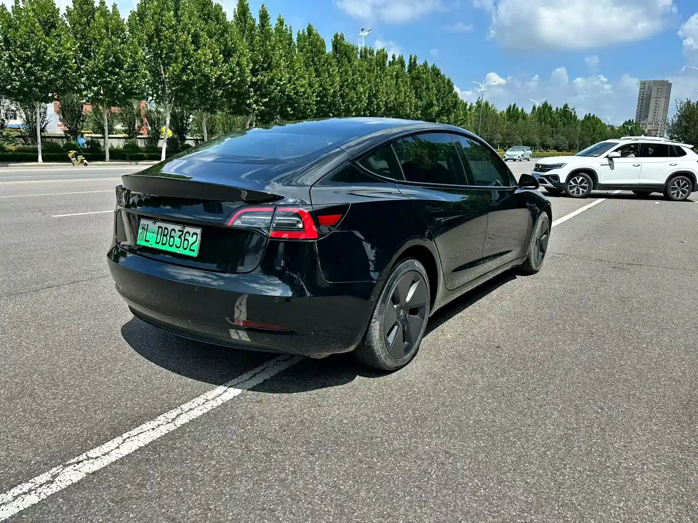 Photo 6 - Tesla Model 3